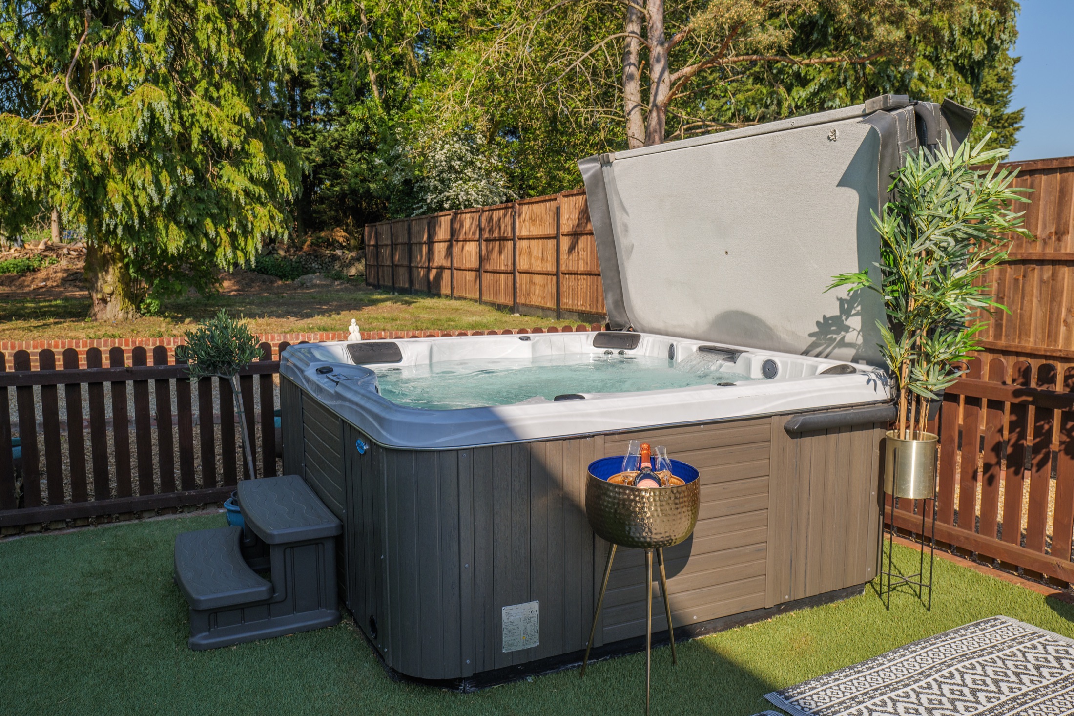 Private hot tub at Hawks Farm
